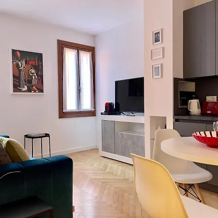 San Marco Luxury Steps From St Marks Διαμέρισμα Βενετία