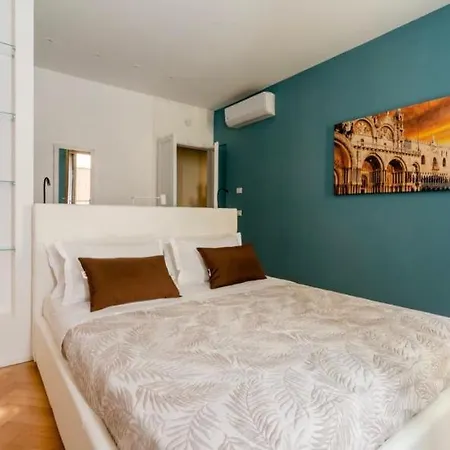 San Marco Baretteri Design 2 Min From St Apartment *