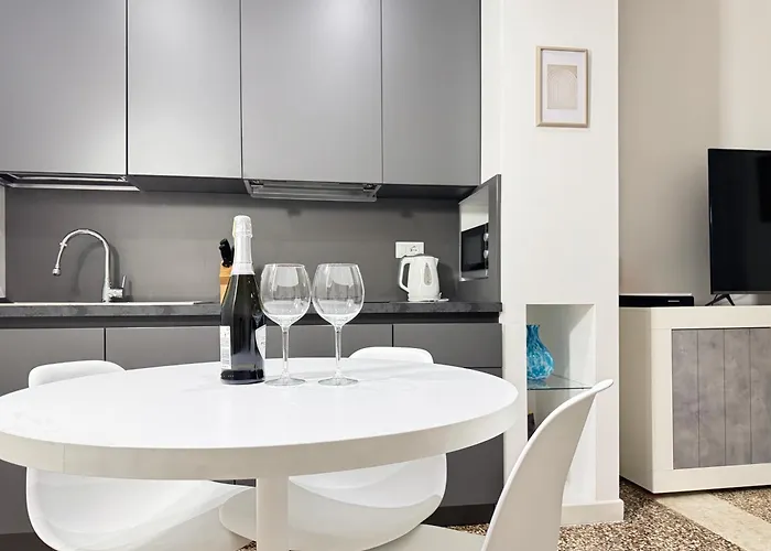 San Marco Baretteri Design 2 Min From St * 베니스